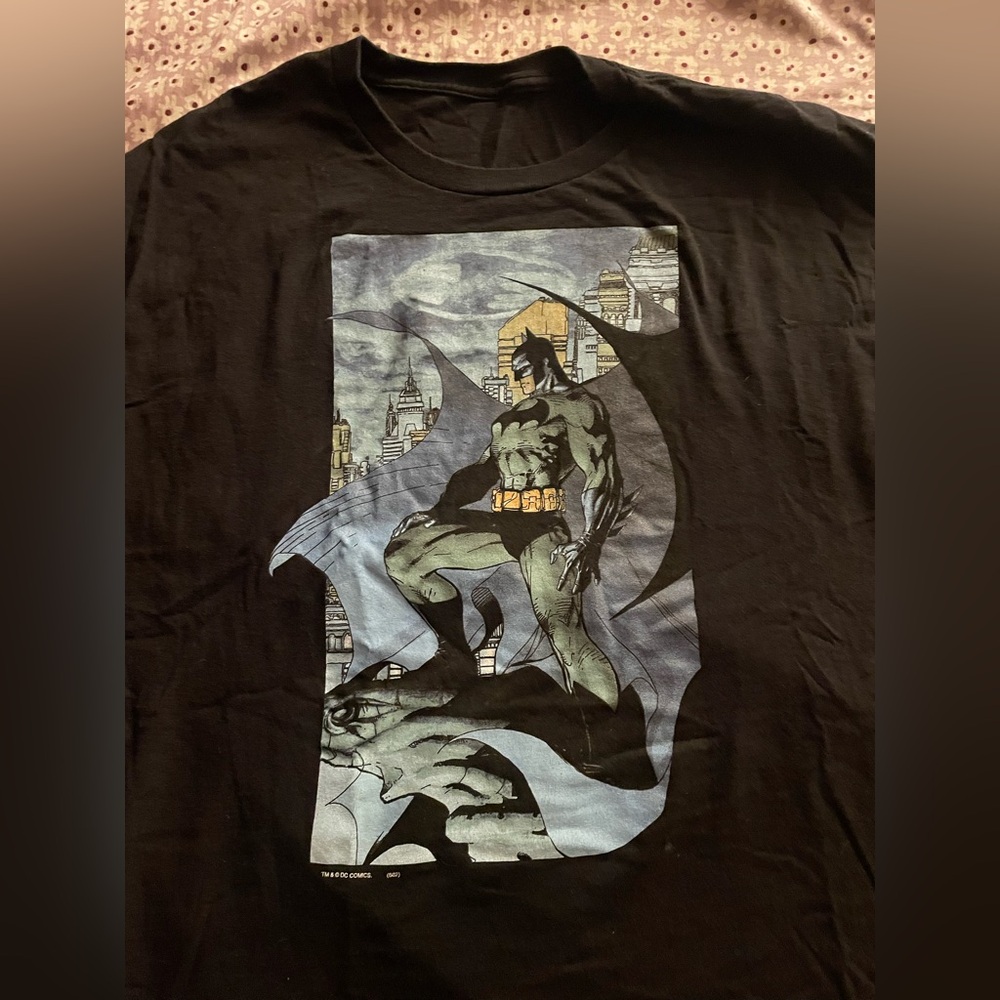 Batman, by Jim Lee - OOP Graphitti Designs XL T-Shirt